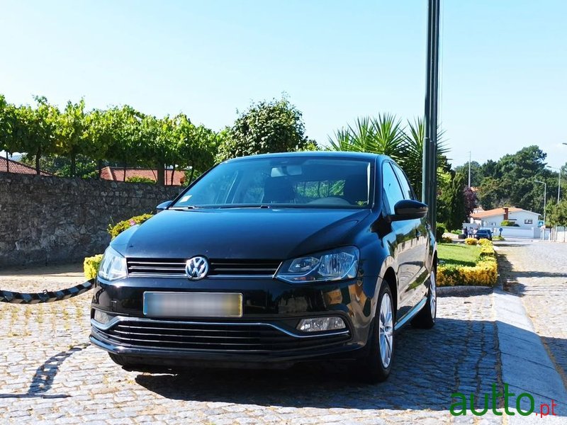 2016' Volkswagen Polo 1.4 Tdi Bluemotion photo #1