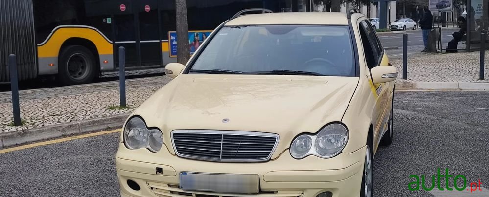 2007' Mercedes-Benz C 220 photo #1