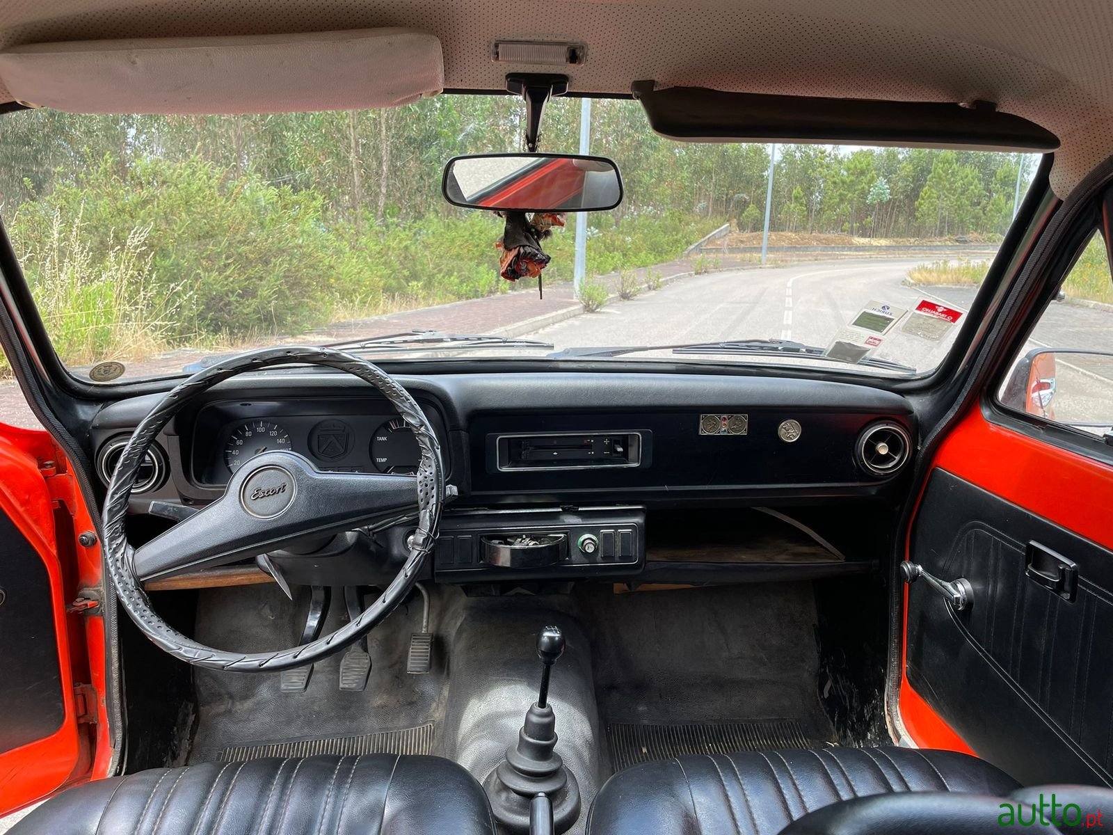 1976' Ford Escort photo #4