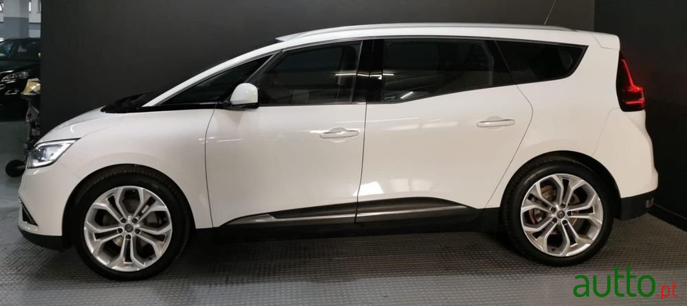 2018' Renault Grand Scenic photo #1