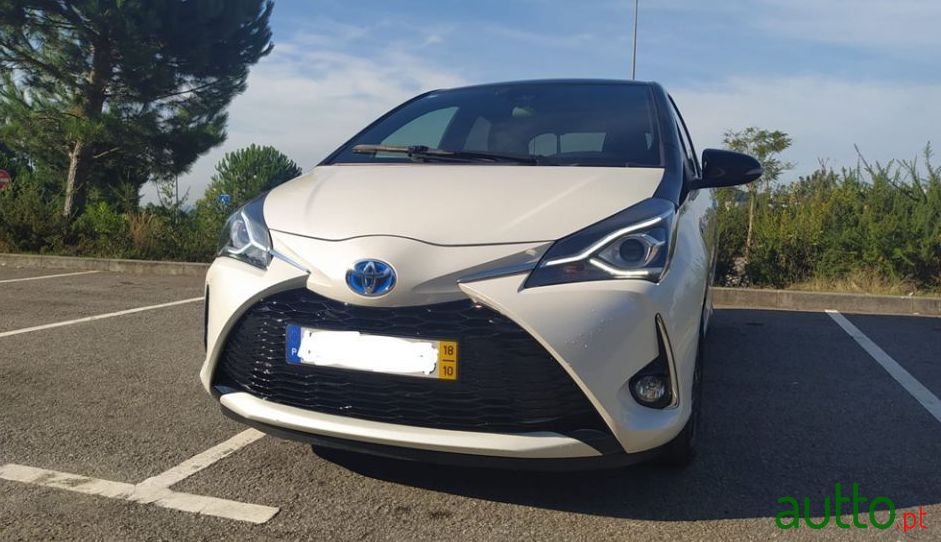 2018' Toyota Yaris photo #4