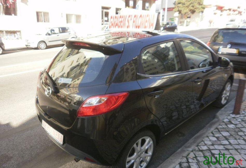 2010' Mazda 2 1.3I Mzr - 61000 Km photo #2