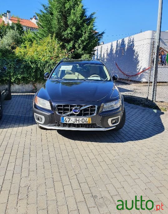 2010' Volvo Xc-70 photo #1