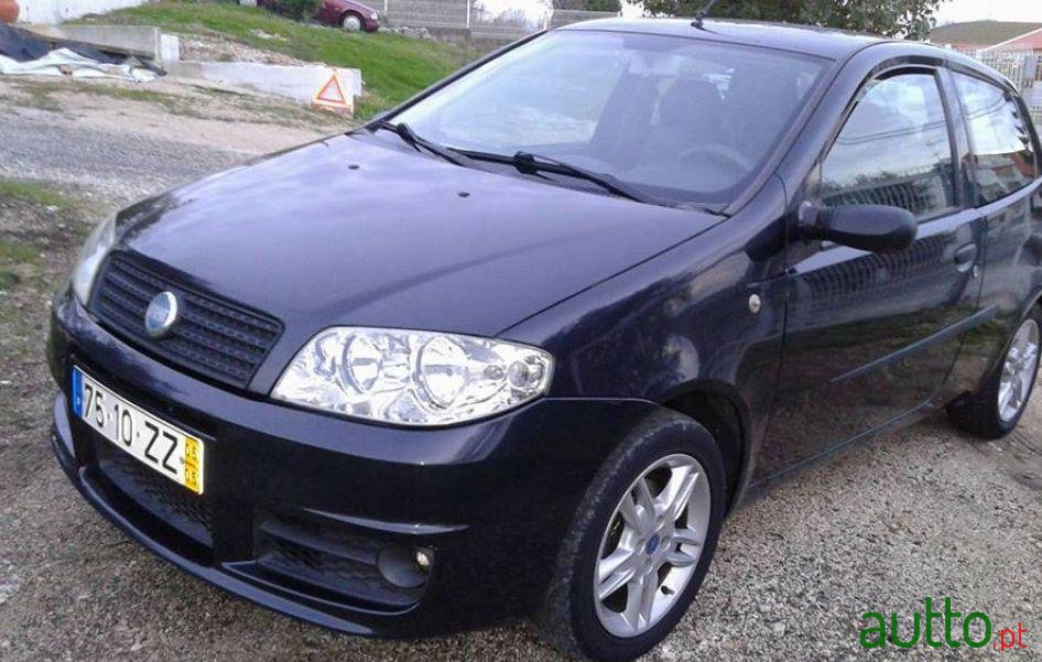 2005' Fiat Punto 70 Jtd Mult. Sound Dual. photo #2