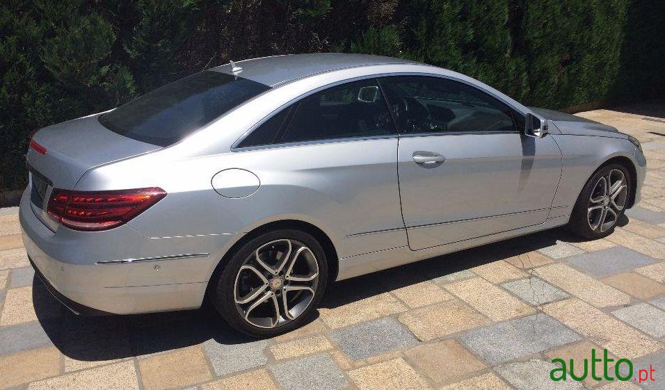 2013' Mercedes-Benz E-250 Bluetec Coupé Automático photo #1