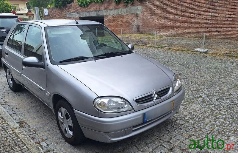 2001' Citroen Saxo 1.5 D Sx photo #5