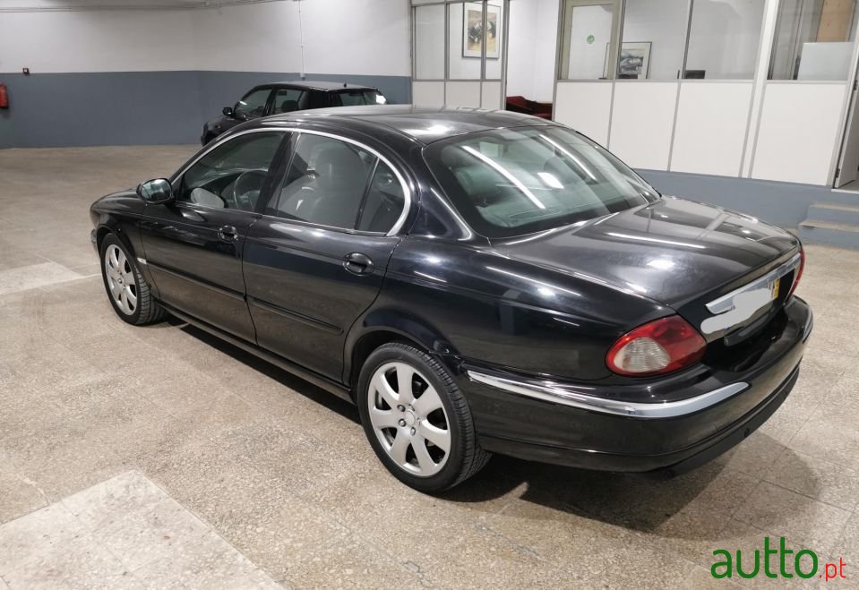 2004' Jaguar X-Type photo #6