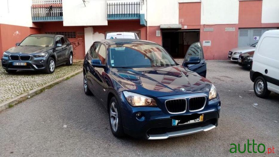 2010' BMW X1 2.0 Xdrive photo #3