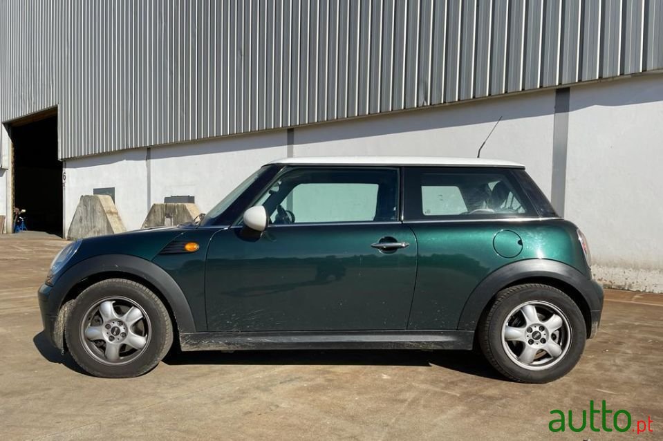 2007' MINI One photo #2