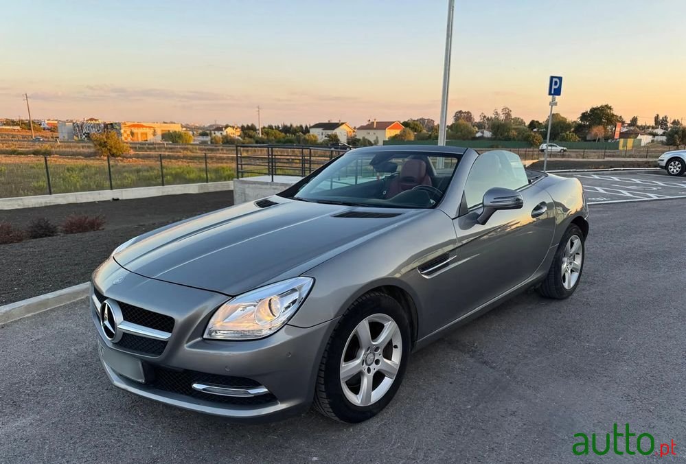 2012' Mercedes-Benz Classe Slk photo #2