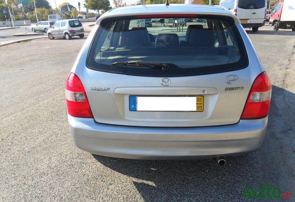 2001' Mazda 323 F 1.3 Glx Ac photo #2