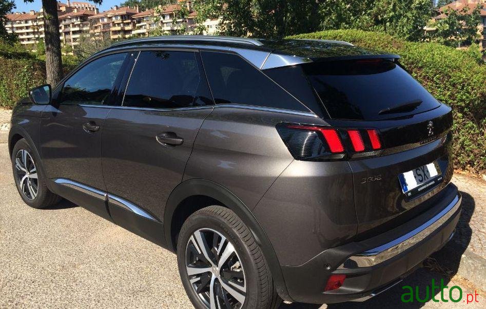 2017' Peugeot 3008 photo #2