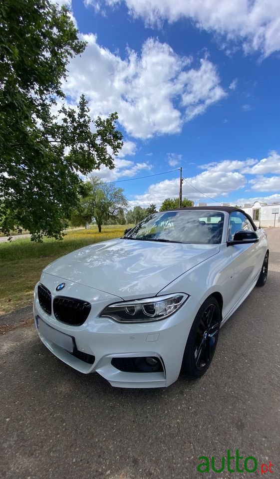 2015' BMW 220 D Pack M Auto photo #2