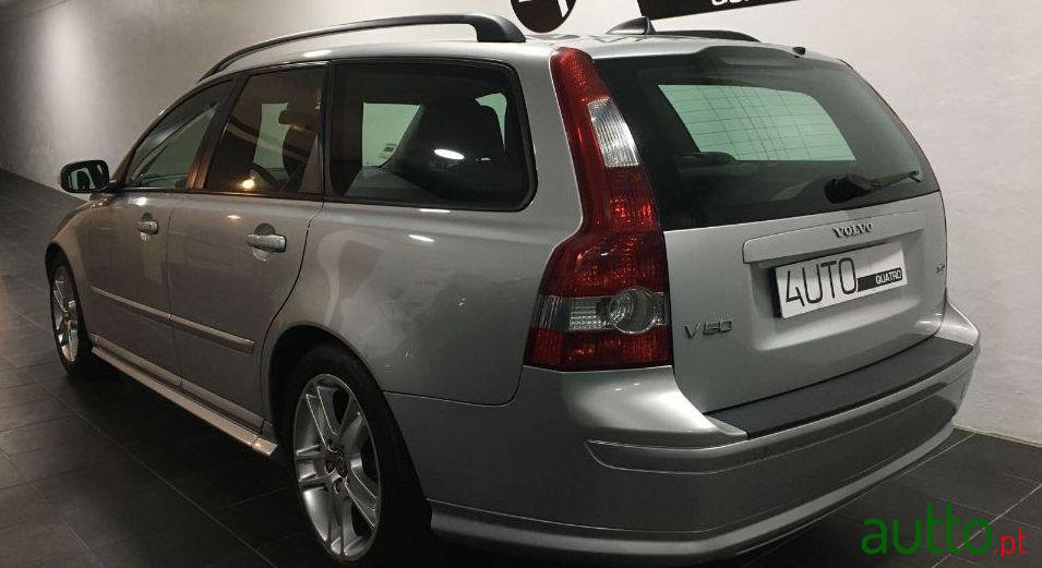 2007' Volvo V50 R - Design photo #1