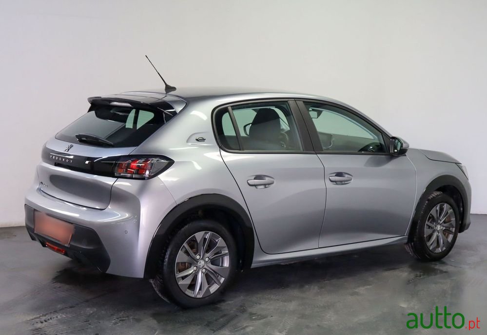 2021' Peugeot e-208 50 Kwh Active photo #3