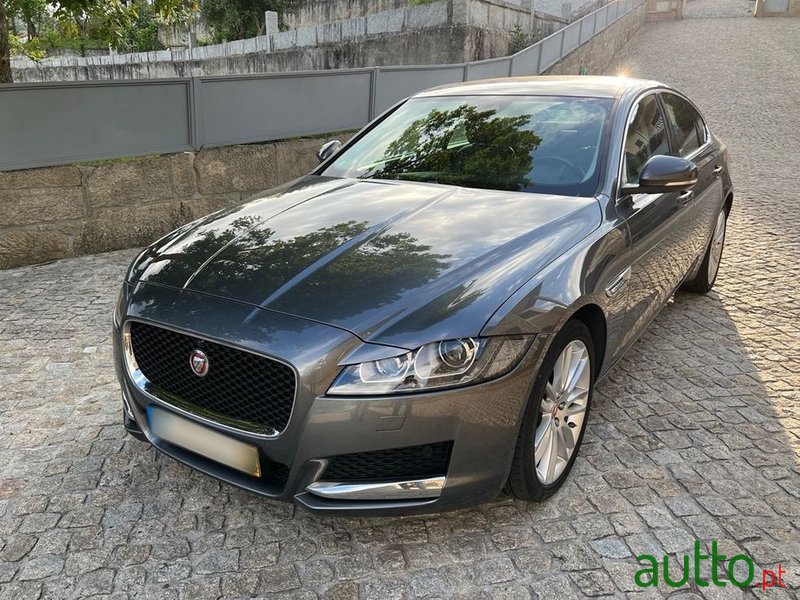 2018' Jaguar XF 2.0 D Prestige photo #1