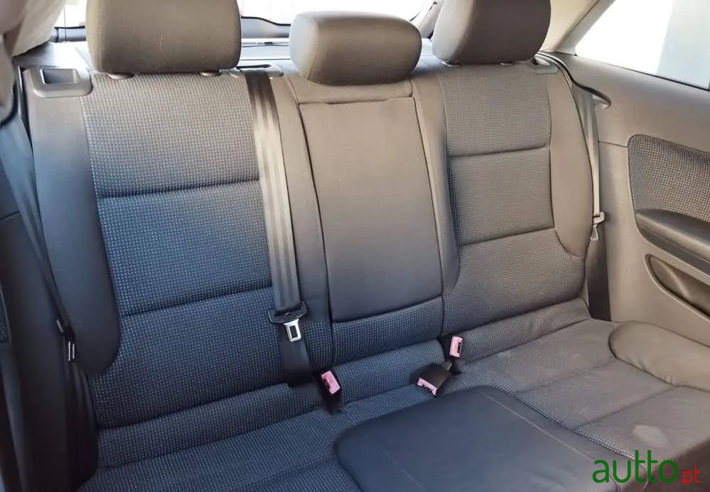 2003' Audi A3 2.0 Tdi Ambition photo #2