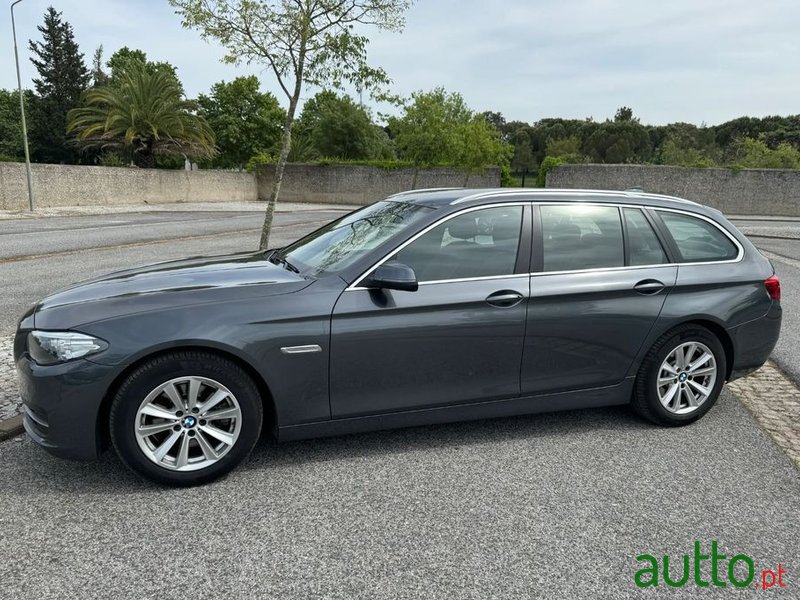 2016' BMW 520 D Auto photo #3