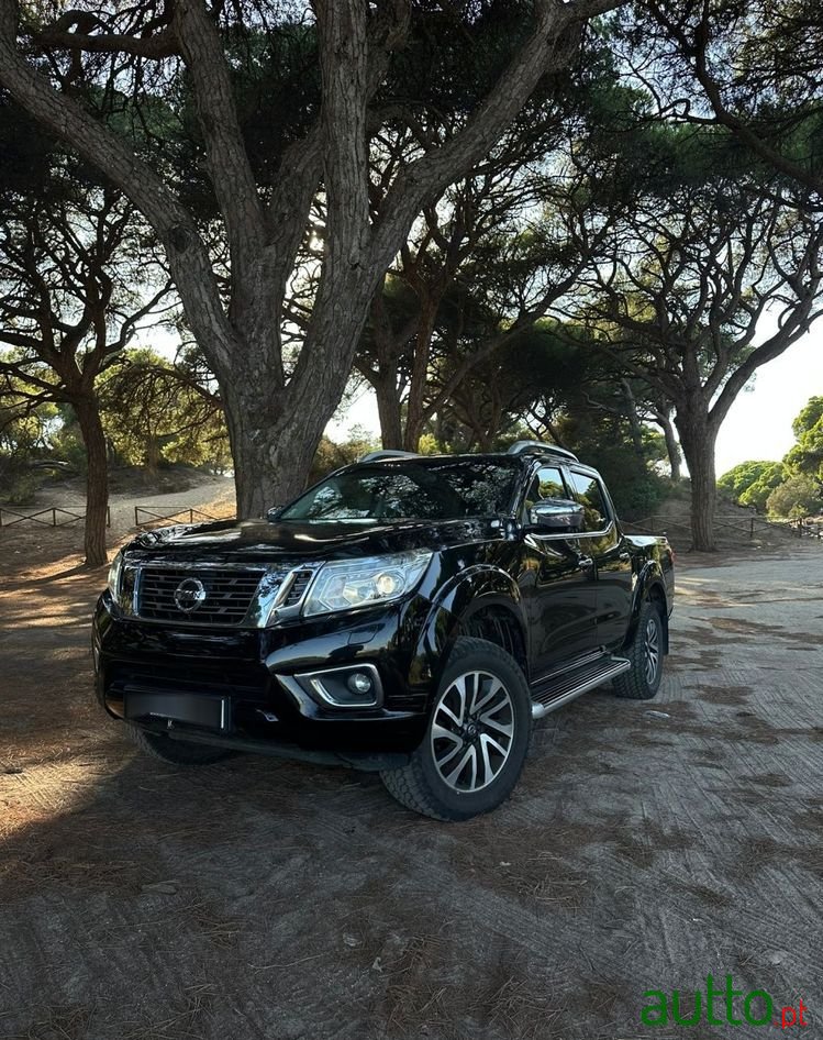 2017' Nissan Navara photo #1