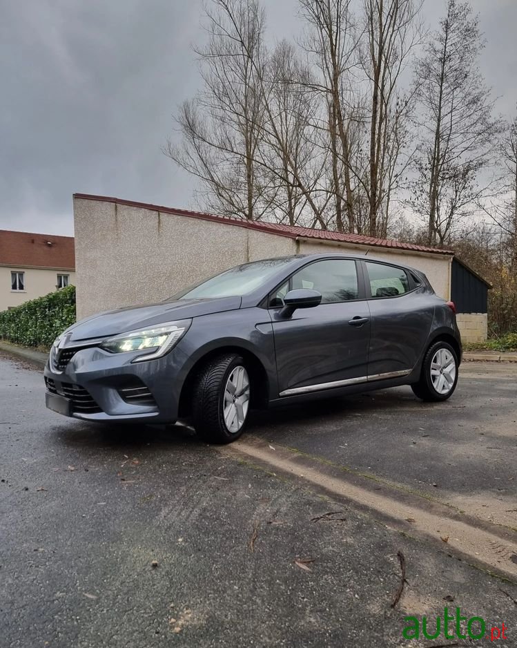 2021' Renault Clio photo #6