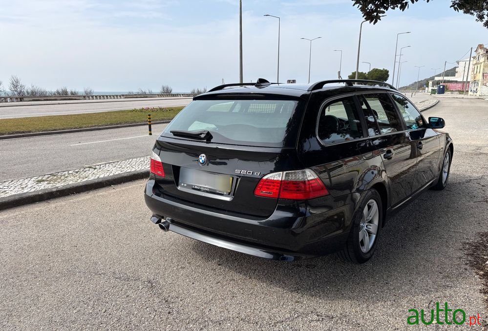 2008' BMW Série 5 D Edition Sport photo #6