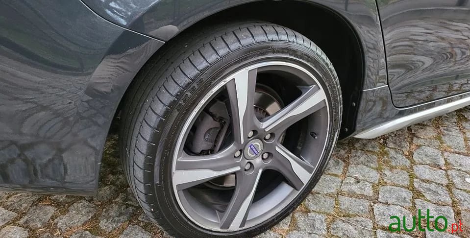 2013' Volvo V60 photo #4