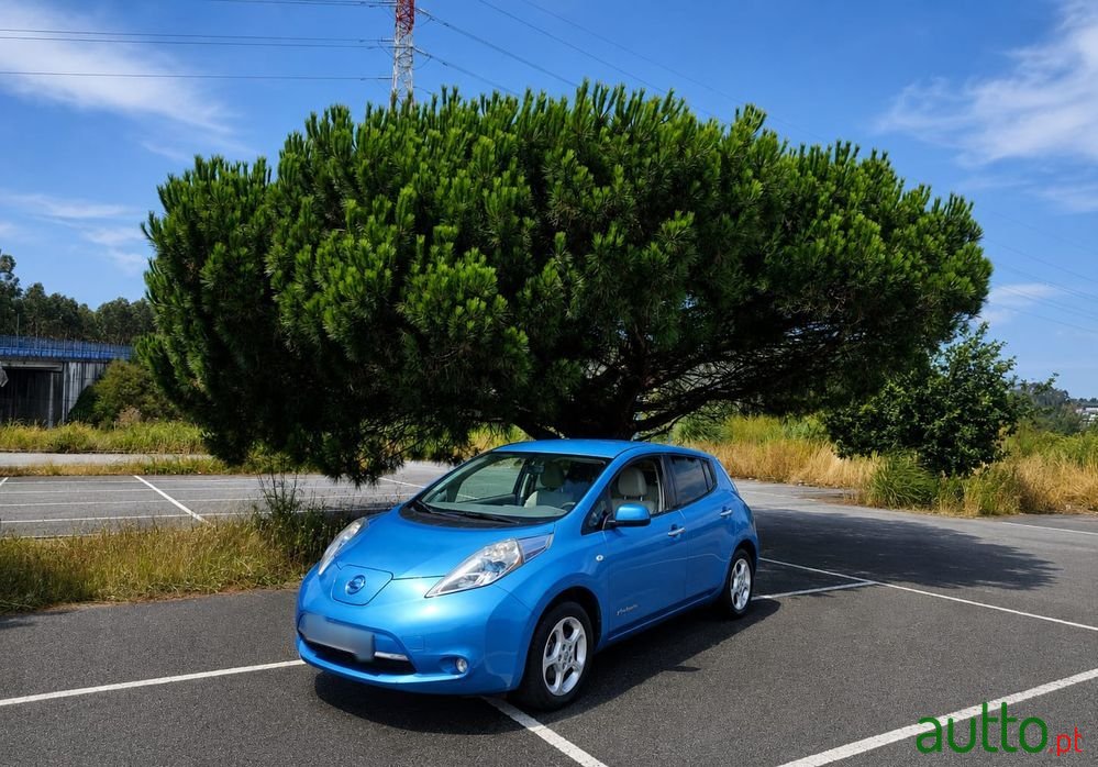 2011' Nissan Leaf Standard photo #1