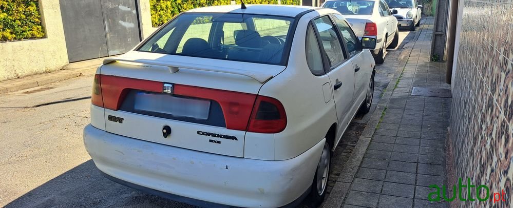1997' SEAT Cordoba 1.4 Sxe photo #2