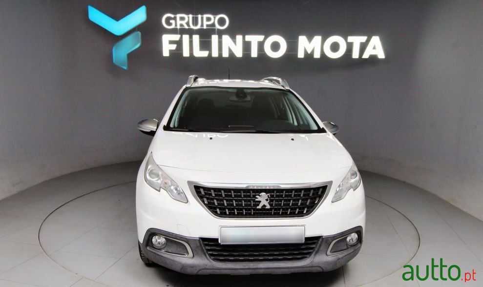 2017' Peugeot 2008 photo #1