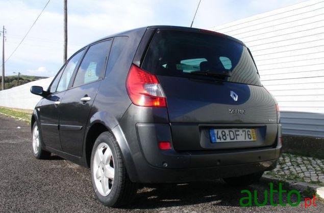 2007' Renault Scenic 1.5 Dci Previlege photo #2