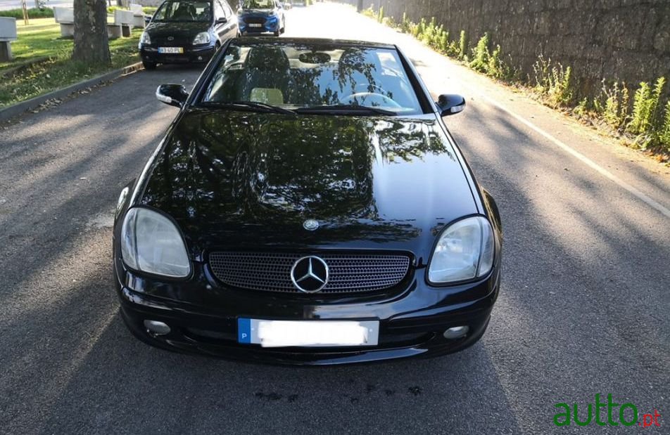2000' Mercedes-Benz Slk-200 photo #2