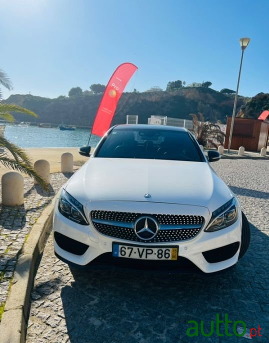 2015' Mercedes-Benz C-250 photo #5