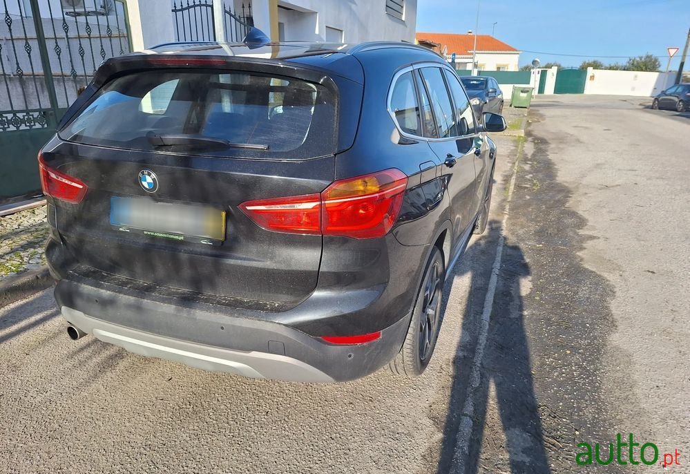 2016' BMW Série X 18 D Sdrive Xline photo #4