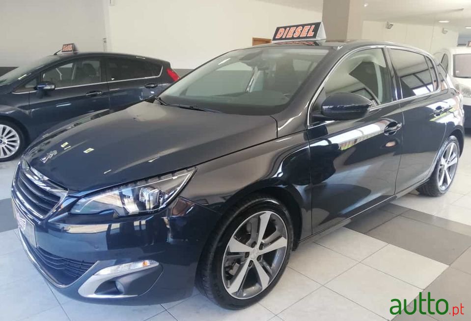 2016' Peugeot 308 photo #2