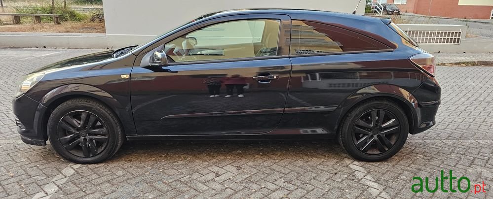 2007' Opel Astra Gtc 1.7 Cdti photo #4