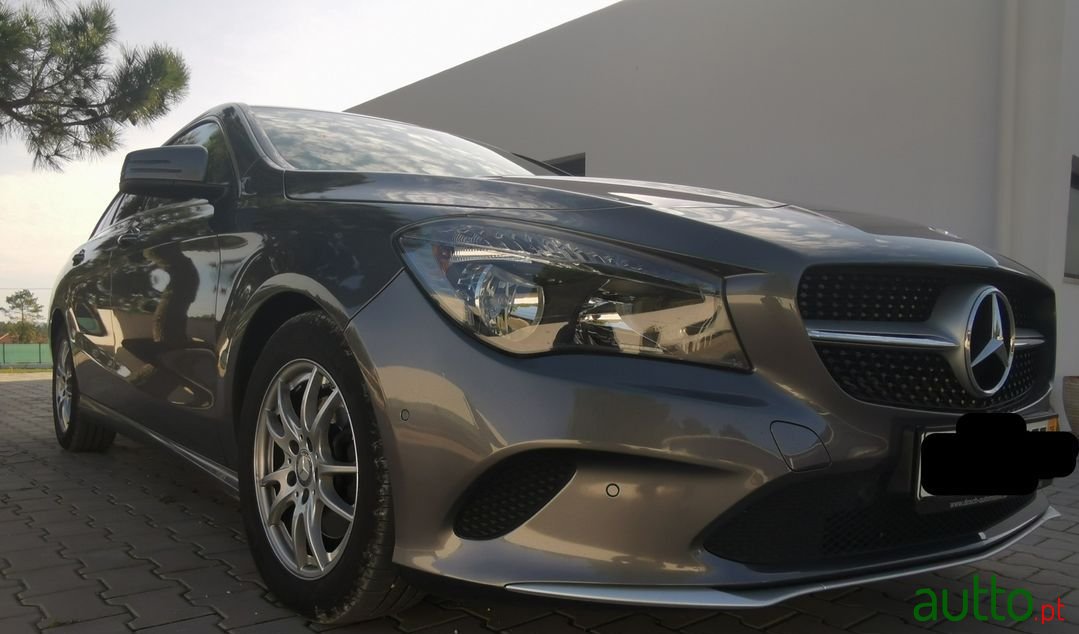 2016' Mercedes-Benz Cla-200 photo #1