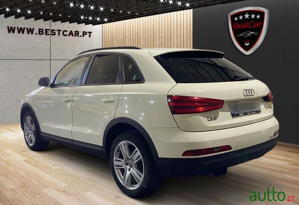 2012' Audi Q3 2.0 Tdi photo #4