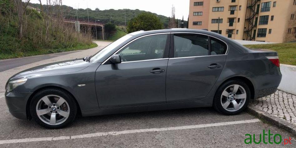 2005' BMW 530 photo #5