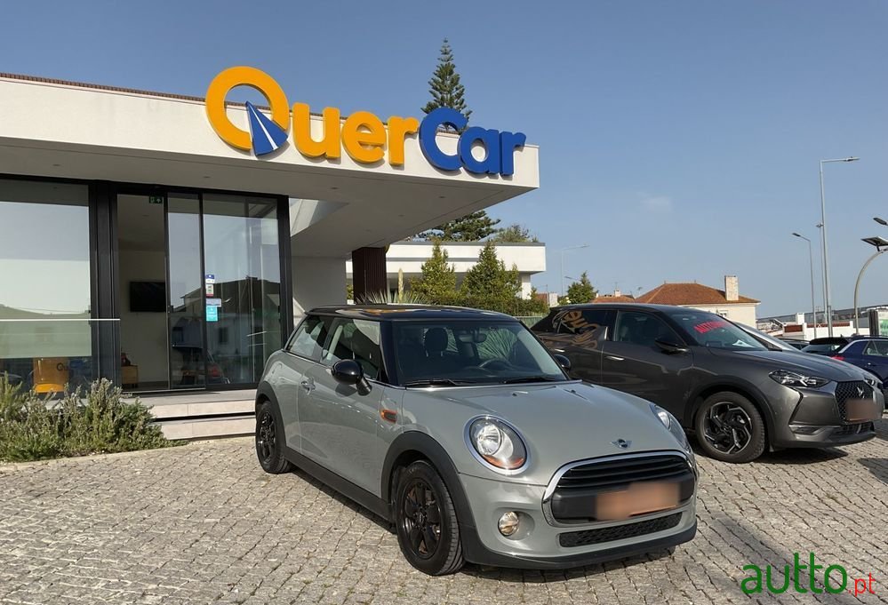 2015' MINI One D 3 Portas photo #3