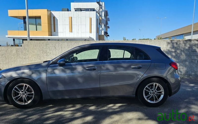 2018' Mercedes-Benz Classe A Style Plus photo #3