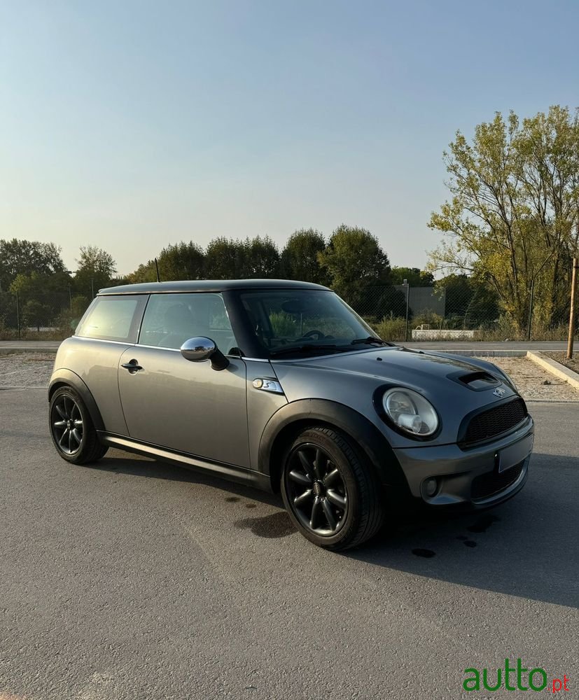 2007' MINI Cooper S photo #2