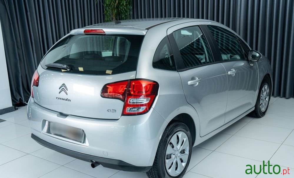 2011' Citroen C3 Hdi Fap Attraction photo #4