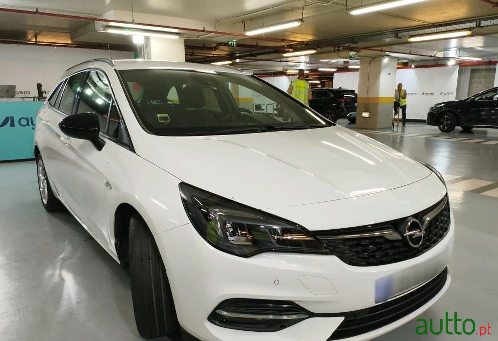 2021' Opel Astra Sports Tourer photo #4