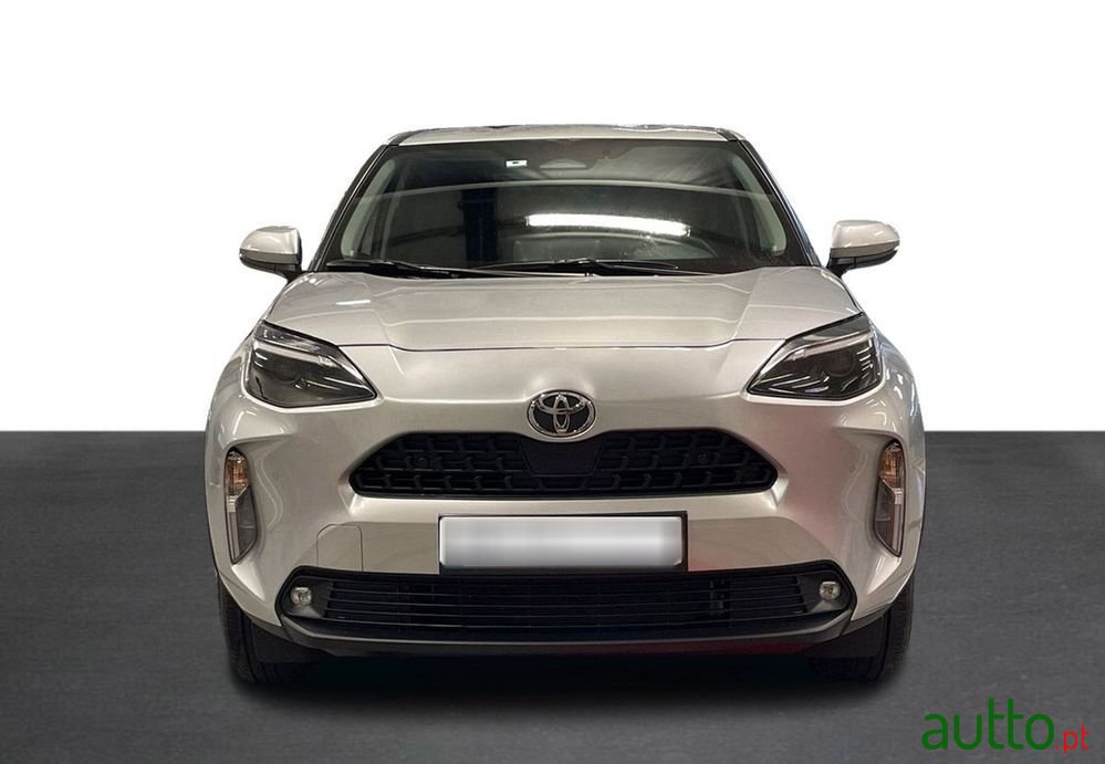 2024' Toyota Yaris Cross photo #4