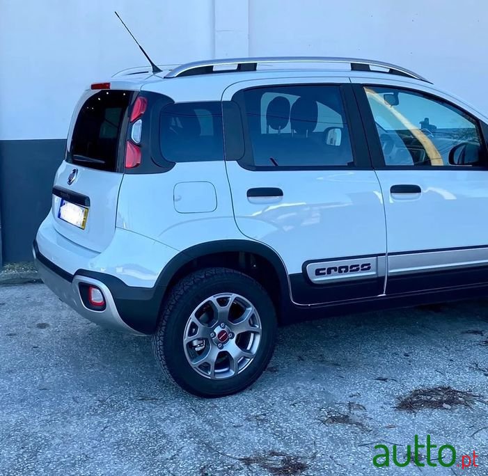 2018' Fiat Panda photo #4