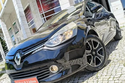 2015' Renault Clio Sport Tourer
