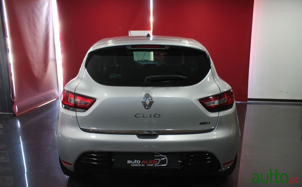 2017' Renault Clio photo #5