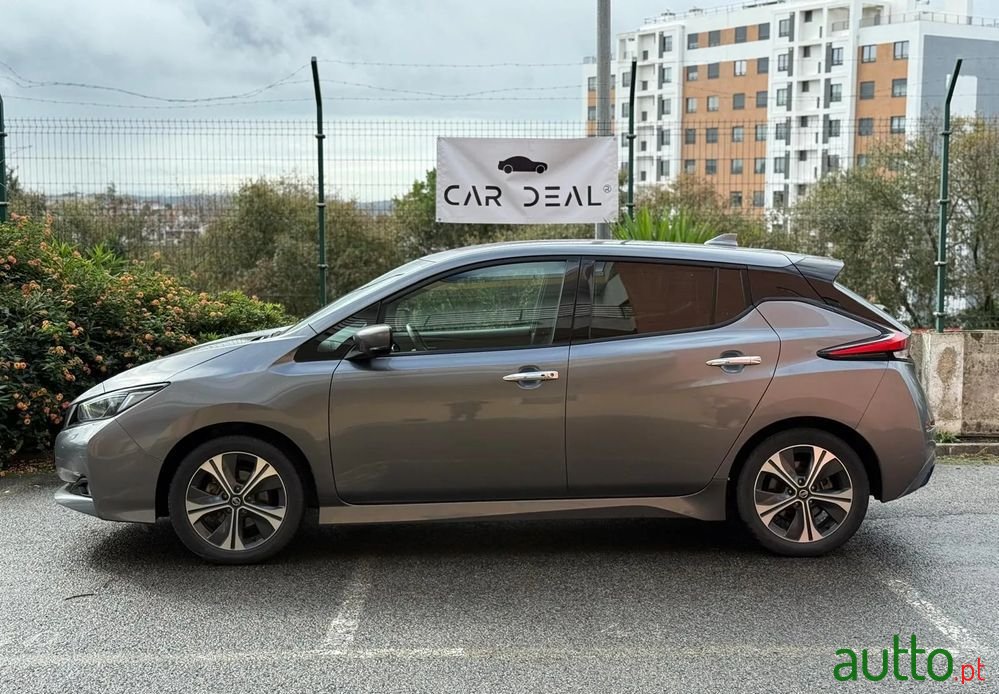 2022' Nissan Leaf Tekna photo #4