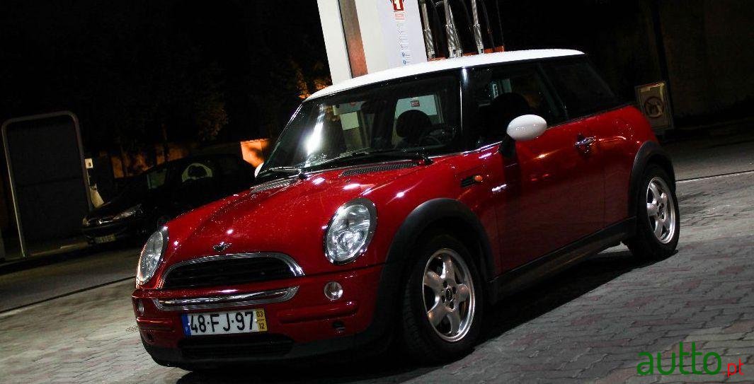 2003' MINI Cooper One photo #1