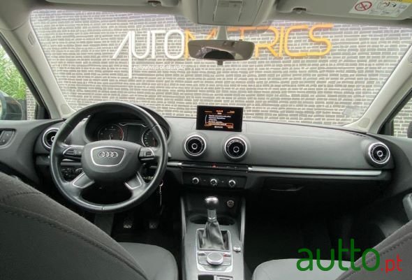 2016' Audi A3 Sportback photo #3